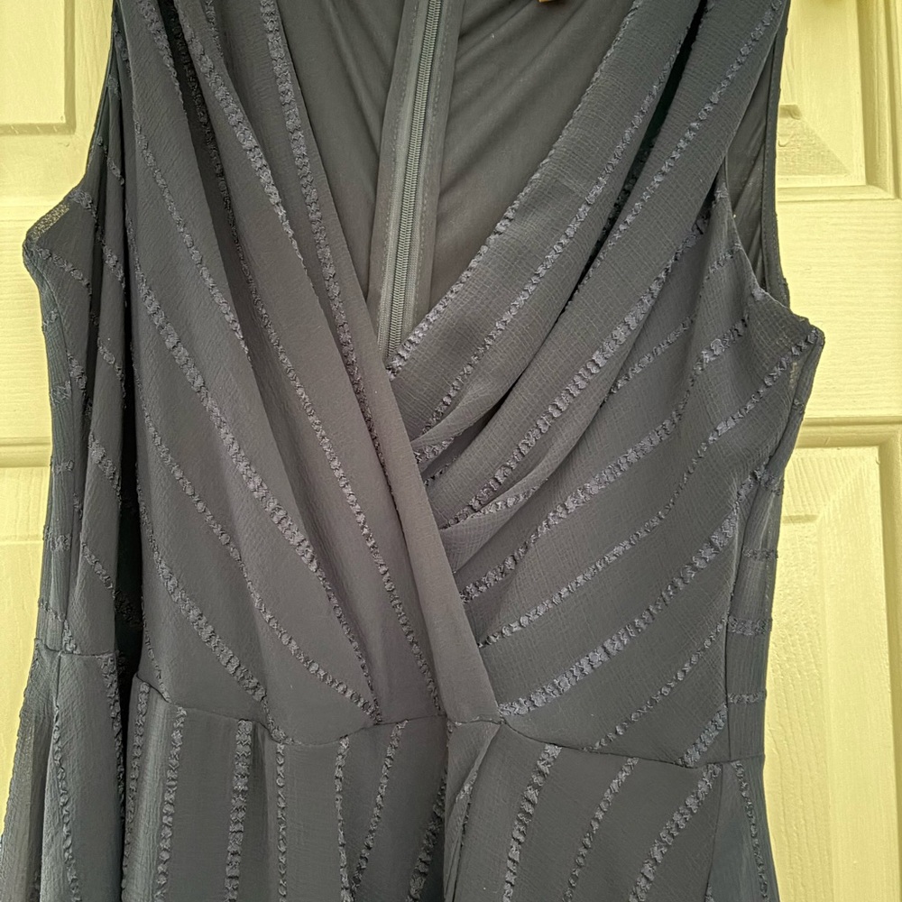 Elegant Gray Sleeveless Dress